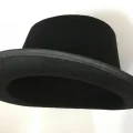 BUĞZ Yetişkinler İçin Siyah Renk Ringmaster Sihirbaz Şapkası Fötr Şapka 15 Cm - Lisinya