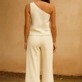 Kadın Beyaz Tek Omuzlu Şık Bluz & Geniş Paça Pantolon İkili Takım