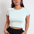 Kadın Beyaz Yuvarlak Yaka Yarım Kol Crop Top Bluz