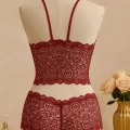 Kadın Bordo Dantel Bralet Şort Takımı – Asil ve Sofistike İç Giyim