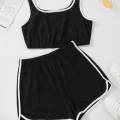 Kadın Siyah Askılı Crop Top ve Şortlu Gecelik Takım