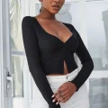 Kadın Siyah Uzun Kollu Düğmeli Göğüs ve Göbek Dekolteli Crop Top Bluz