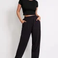 Kadın Siyah Yuvarlak Yaka Yarım Kol Crop Top Bluz