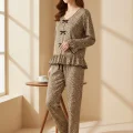 Kadın Uzun Kollu Leopar Desenli Fiyonklu Ev Giyim Pijama Takımı