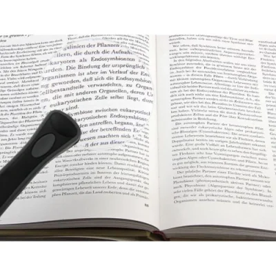 BUĞZ 2 Led Işıklı 2.5x90mm Okuma Büyüteç - BUĞZ