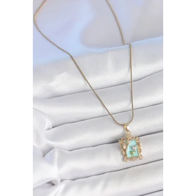 BUĞZ 316L Çelik Gold Renk Zincir Mavi Mineli Çiçek İşlemeli Zirkon Taşlı Kelebek Detay Portre Model Kadın Kolye - BUĞZ