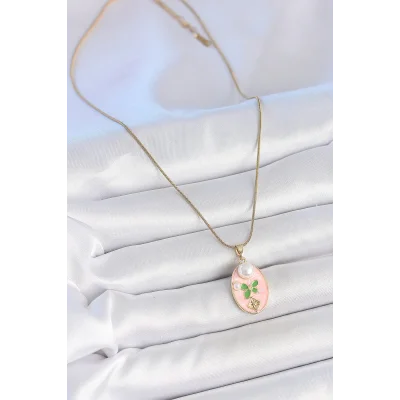 BUĞZ 316L Çelik Gold Renk Zincir Pembe Mineli Oval İncili Çiçek İşlemeli Portre Model Kadın Kolye - BUĞZ