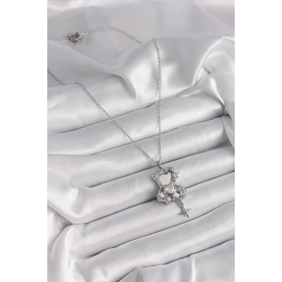 BUĞZ 316L Çelik Gümüş Renk Ayna Ayıcık Model Zirkon Taşlı Kalp Detay Kadın Kolye - Lisinya