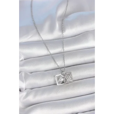 BUĞZ 316L Çelik Gümüş Renk Zincir Zirkon Taşlı İncili Açılır Elmas Model Kadın Kolye - Lisinya