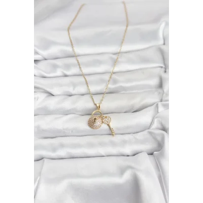 BUĞZ 316L Çelik Zincir Gold Renk Kilit Anahtar Model Zirkon Taşlı Kadın Kolye - BUĞZ