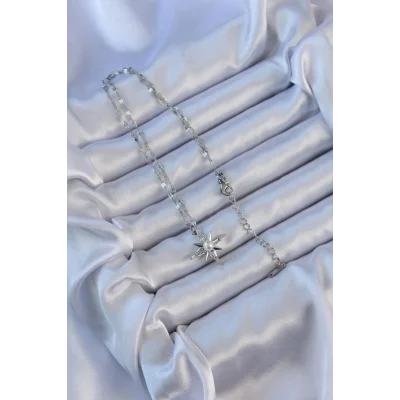 BUĞZ 316L Çelik Zincir Gümüş Renk Baget Taşlı İnci Detay Kutup Yıldızı Kolye - Lisinya