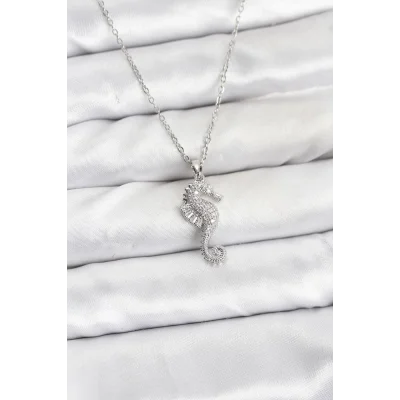 BUĞZ 316L Çelik Zincir Gümüş Renk Deniz Atı Model Zirkon Taşlı Kadın Kolye