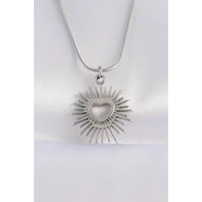 BUĞZ 316L Çelik Zincir Gümüş Renk Kalp Güneşi Tasarımlı Kolye