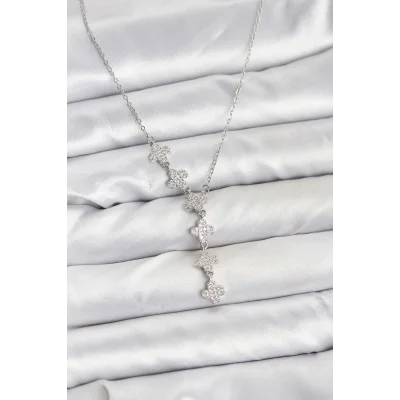 BUĞZ 316L Çelik Zincir Gümüş Renk Yonca Model Kadın Kolye