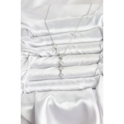 BUĞZ 316L Çelik Zincir Gümüş Renk Yonca Model Kadın Kolye - Lisinya