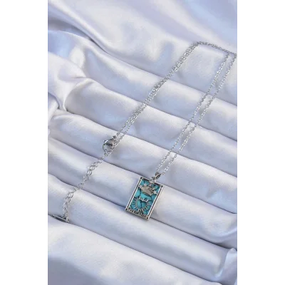 BUĞZ 316L Çelik Zincir Gümüş Renk Zirkon Taşlı Mavi Mermer Desenli Taç Model Tarot Kolye - Lisinya