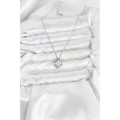 BUĞZ 316L Çelik Zincir Gümüş Renk Zirkon Taşlı Yonca Model Kadın Kolye - Lisinya