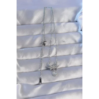 BUĞZ 316L Çelik Zincirli Gümüş Renk Zirkon Taşlı Damla Detay Fiyonk Model Kolye - Lisinya