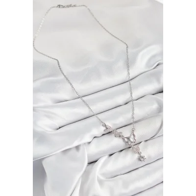 BUĞZ 316L Çelik Zirkon Taşlı Kelebek Model Gümüş Renk Kadın Kolye - BUĞZ