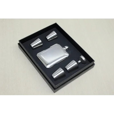 BUĞZ 4 Shot Bardaklı Matara Seti Çelik