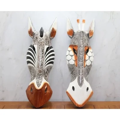  Ahşap Duvara Asmalı Maske Zebra