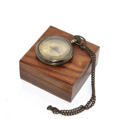  Ahşap Kutulu Pirinç Köstekli Saat Model 11