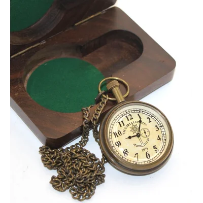 BUĞZ Ahşap Kutulu Pirinç Köstekli Saat Model 6