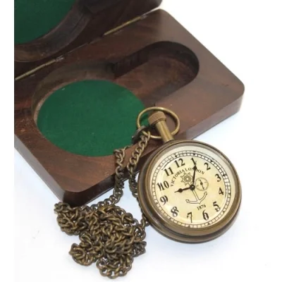  Ahşap Kutulu Pirinç Köstekli Saat Model 6