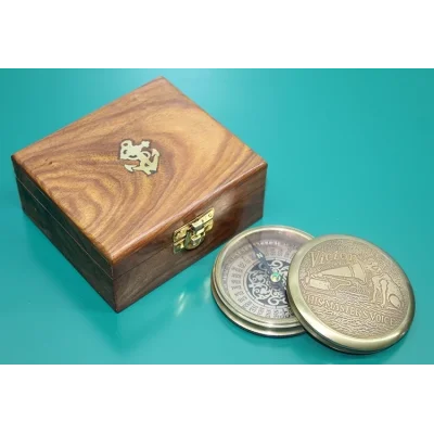 BUĞZ Ahşap Kutulu Pirinç Pusula 16222