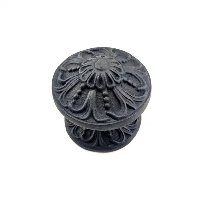 BUĞZ Antika Tarz Dekoratif Pirinç Çiçekli Kapı Tokmağı - 80 Mm Çap, Oksit