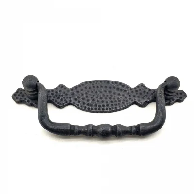 BUĞZ Antika Tarz Dekoratif Pirinç Dövme Sallantı Kapı Kulbu - 43x118 Mm, Oksit