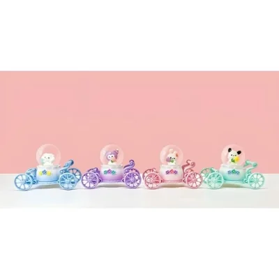  Arabalı Kuromi Serisi Kar Küresi