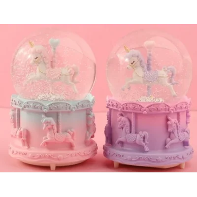 BUĞZ Atlı Karınca Kar Küresi Orta Boy