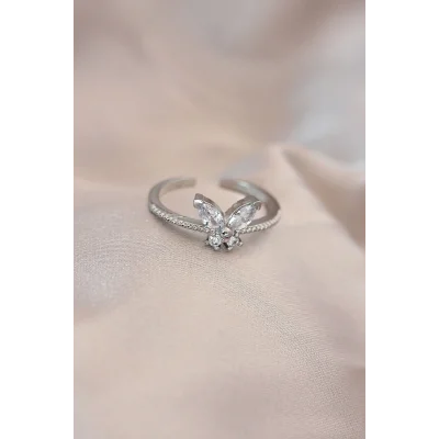 BUĞZ Ayarlamalı Gümüş Renk Metal Zirkon Taş ve Kristal Taşlı Kelebek Model Yüzük