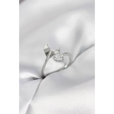 BUĞZ Balık Kuyruğu Model Gümüş Renk Zirkon Taşlı Kadın Yüzük