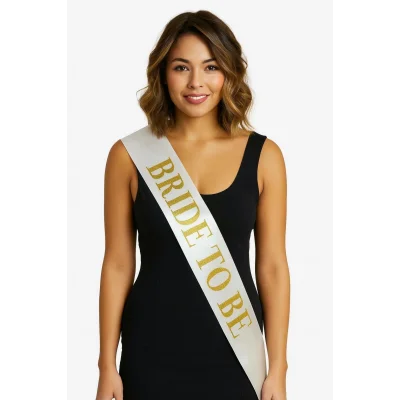  Beyaz Saten Üzerine Kalın Altın Yazılı Bride To Be Kuşağı 10 cm Genişlik
