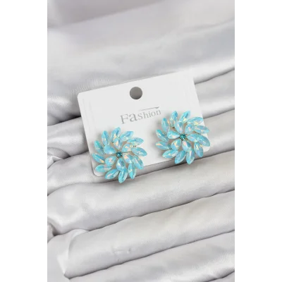 BUĞZ Buz Mavisi Renk Kristal Taşlı Çiçek Model Kadın Küpe