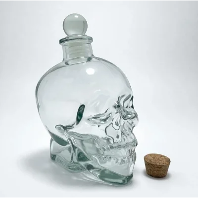 BUĞZ Cam Kurukafa İçki Şişesi 14 Cm Alk2155