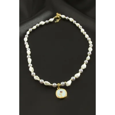 BUĞZ Çiçek Deniz Kabuğu İnci Mineli Kolye