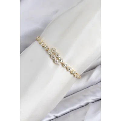 BUĞZ CM Damla Model Zirkon Taşlı VIP Seri Gold Renk Pirinç Kadın Bileklik