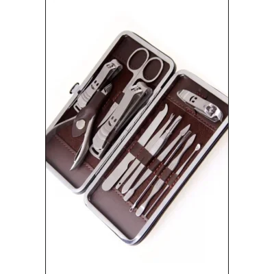 BUĞZ Deri Çantalı 12li Manikür Seti