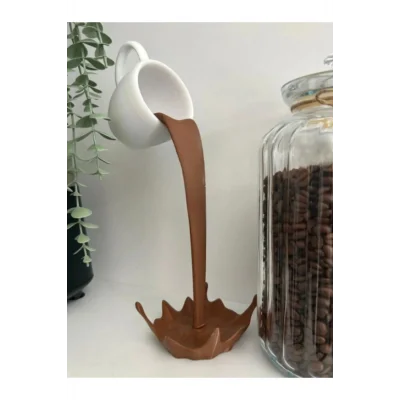BUĞZ Eco Lounge Dökülen Kahve Figürü 20 cm – Coffee Corner Masaüstü Dekor