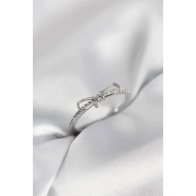 BUĞZ Fiyonk Model Zirkon Taşlı Gümüş Renk Kadın Yüzük