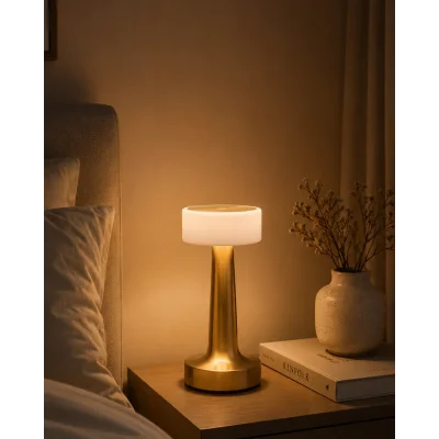 BUĞZ Gold Kare LED Masa Lambası Şarjlı Dimmer Kontrollü Dekoratif Işık