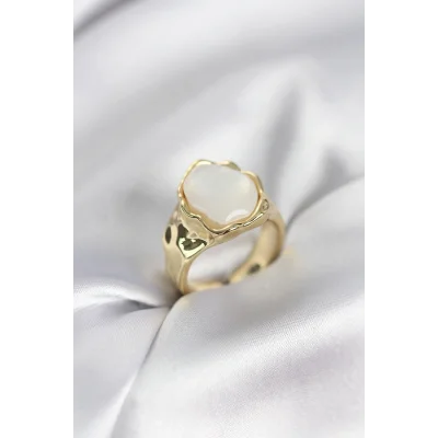 BUĞZ Gold Renk Beyaz Taşlı Vintage Kadın Yüzük