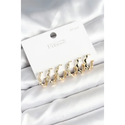 BUĞZ Gold Renk Pirinç Zikzak Model 925 Ayar Gümüş Çivili Kadın Küpe Seti