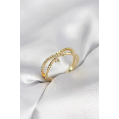BUĞZ Gold Renk Zirkon Taşlı Fiyonk Model Kadın Yüzük