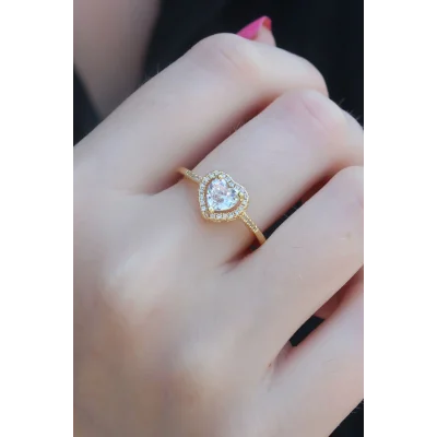 BUĞZ Gold Renk Zirkon Taşlı Kalp Model Charm Pirinç Kadın Yüzük