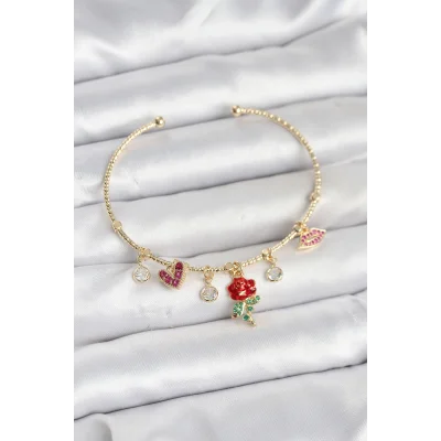 BUĞZ Gül Charmlı Gold Renk Pirinç Kadın Bileklik