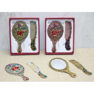 BUĞZ Gül Tasarimi Ayna Ve Tarak Seti Küçük Boy Alk4986